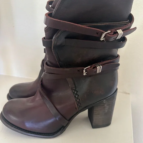 Freebird boots - Picture 2 of 3